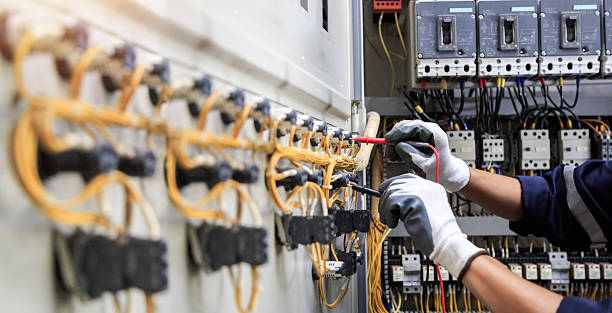 Professional Electrician technician working in Bret Harte, CA